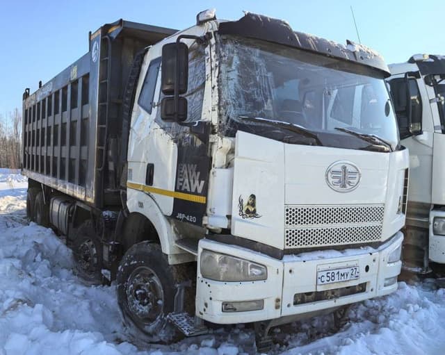 FAW CA 3310 8x4 Самосвал - 2