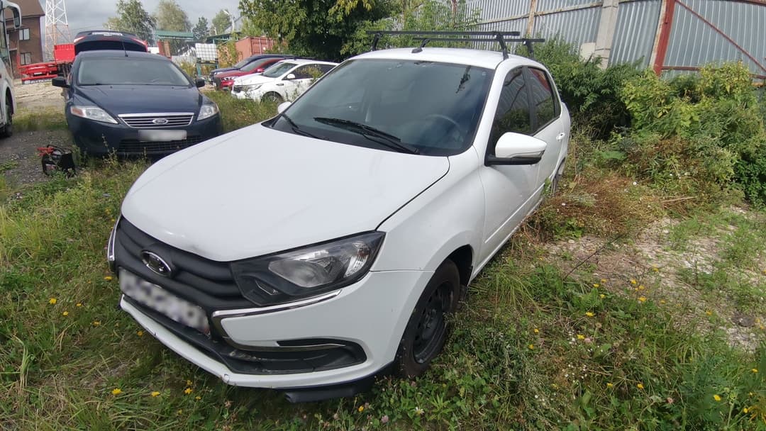 Lada Granta седан - 1