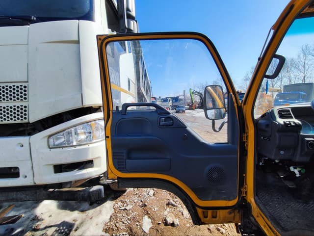 ISUZU ELF 4.5 4x2 Автовышка - 8