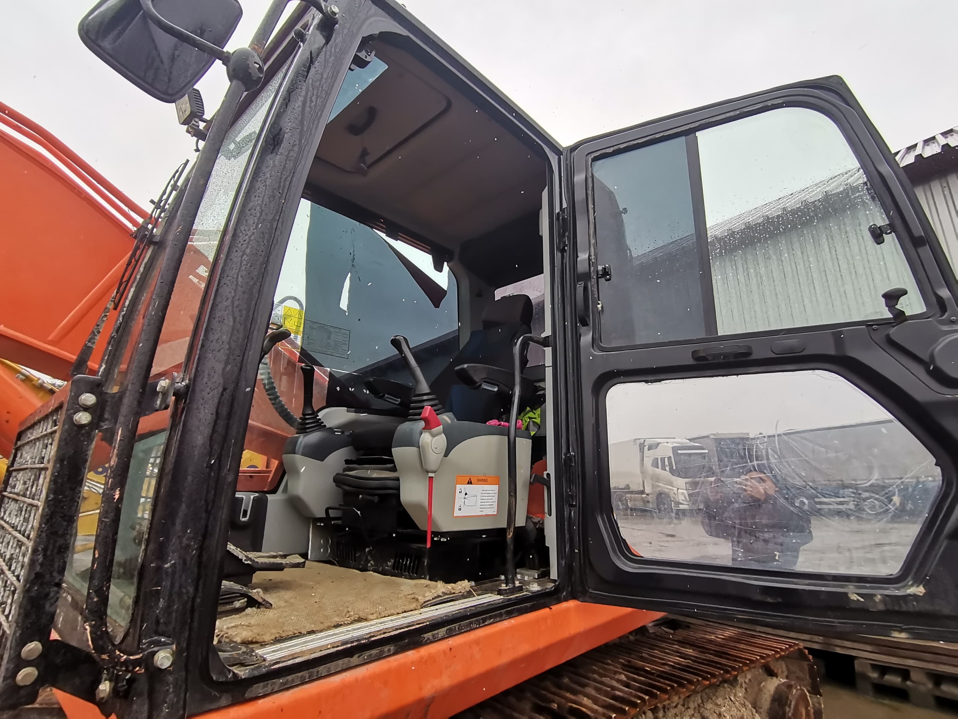 Lonking CDM6225 Экскаватор - 5
