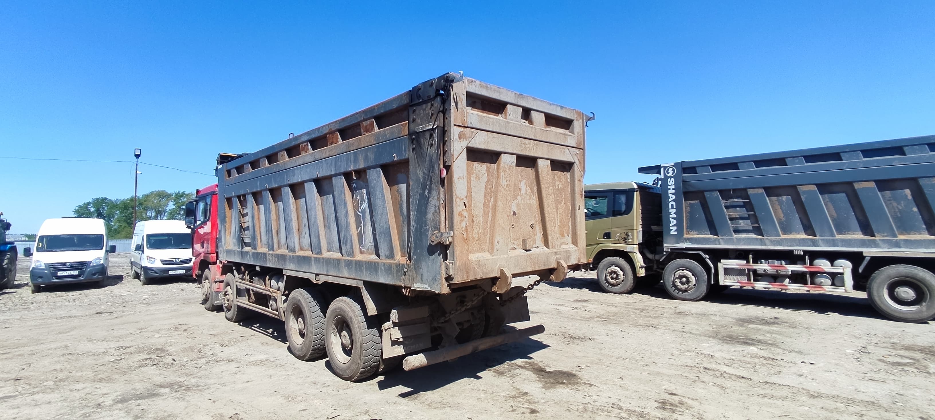 Shacman (Shaanxi) SX* 8x4 Самосвал - 4