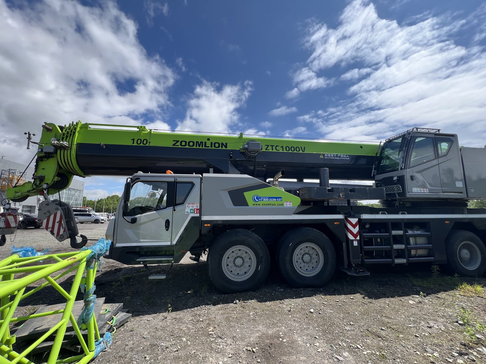Zoomlion ZTC* 8x4 Автокран - 4