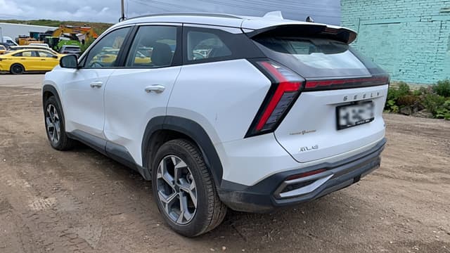 Geely Atlas - 4
