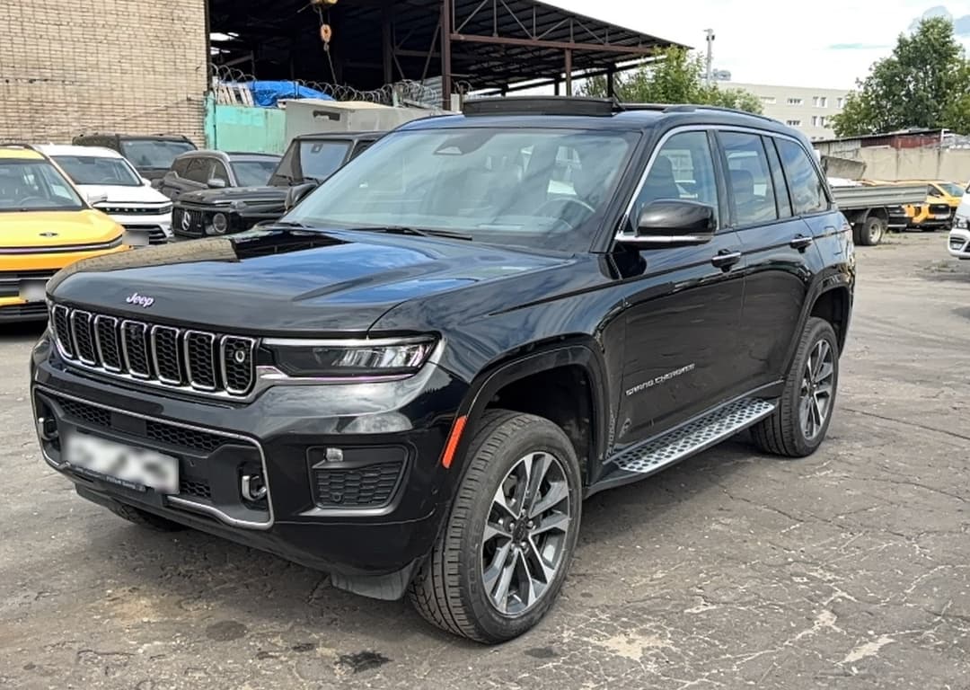 Jeep Grand Cherokee - 1