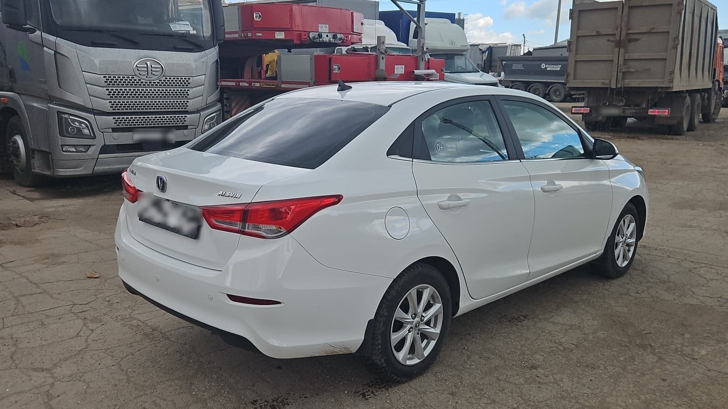 Changan Alsvin - 3