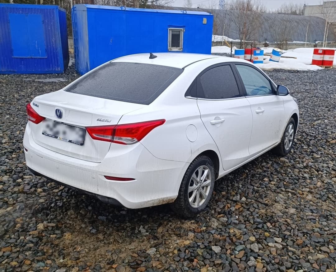 Changan Alsvin - 3