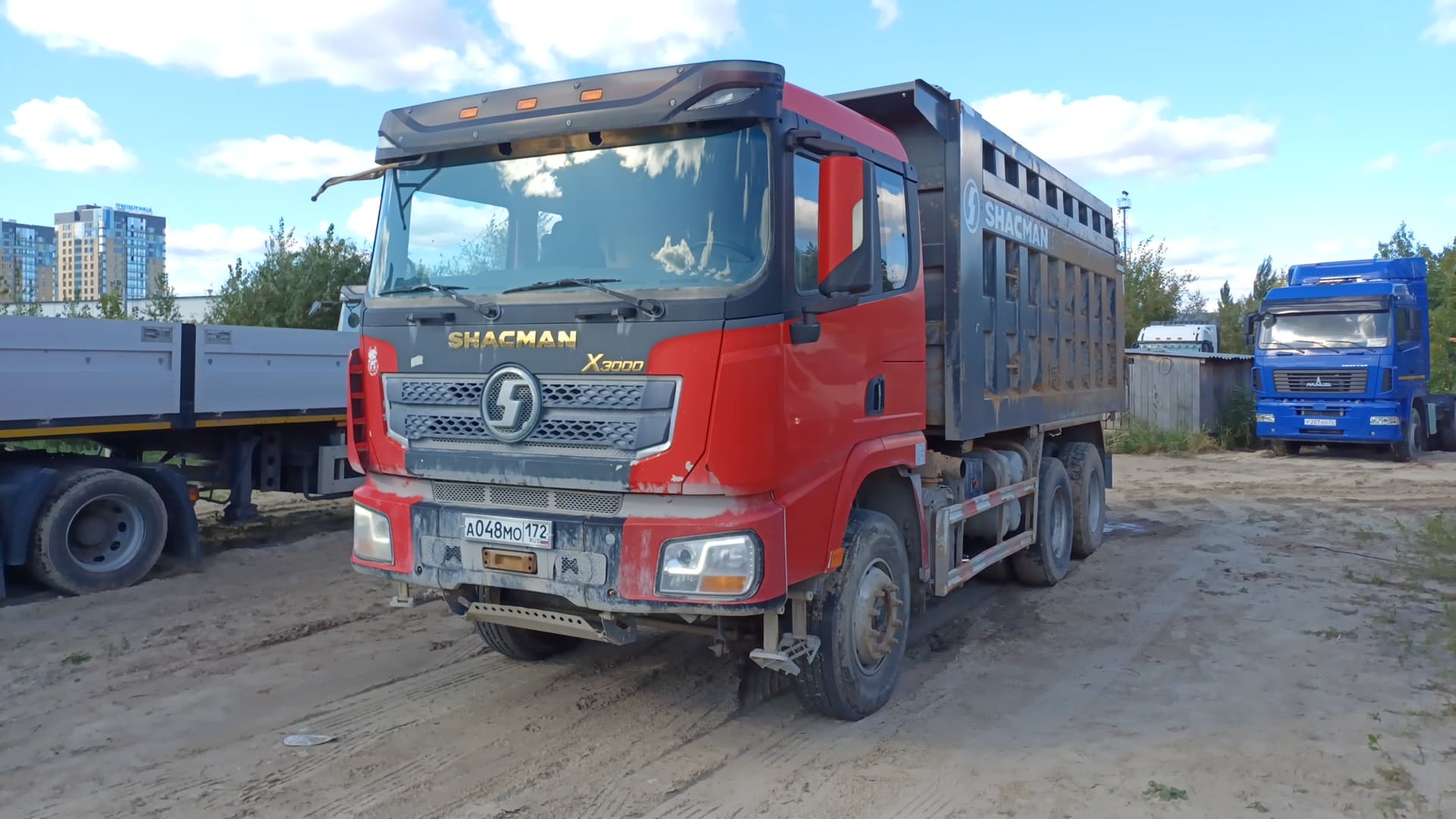 Shacman (Shaanxi) SX* 6x4 Самосвал - 1