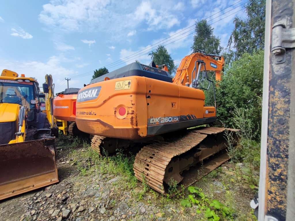 Doosan DX260 Экскаватор - 3