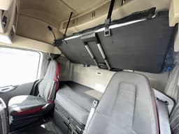Volvo FH 4x2 Седельный тягач - 8