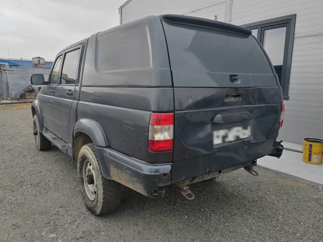 UAZ Pickup - 4