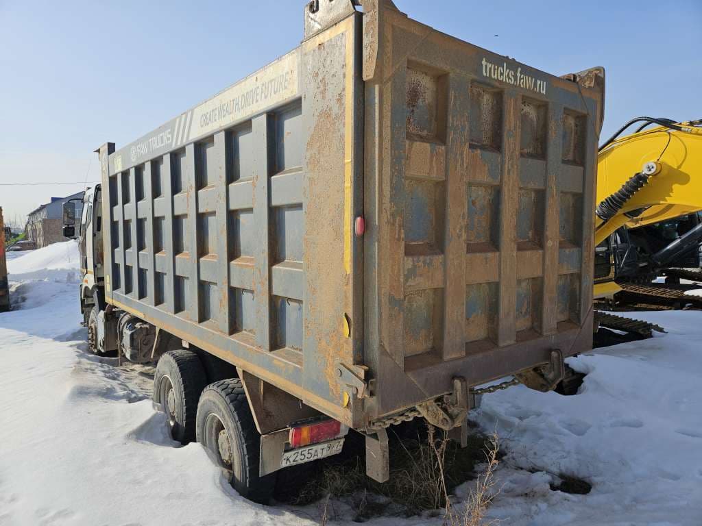 FAW J6* 6x4 Самосвал - 4