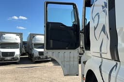 Sitrak C7H 4x2 Седельный тягач - 8