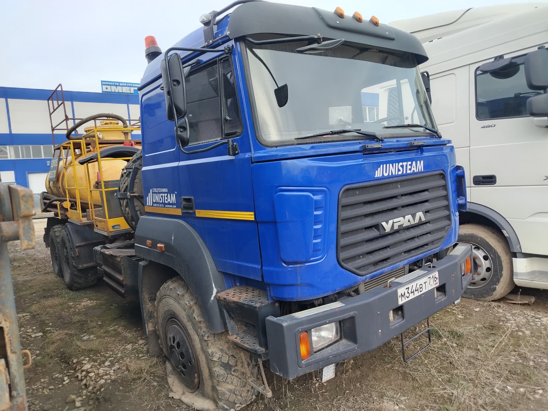 Завод Паровых Установок Юнистим АКОС на шасси Ural 4320 6x6 Установка насосная для кислотной обработки скважин - 2