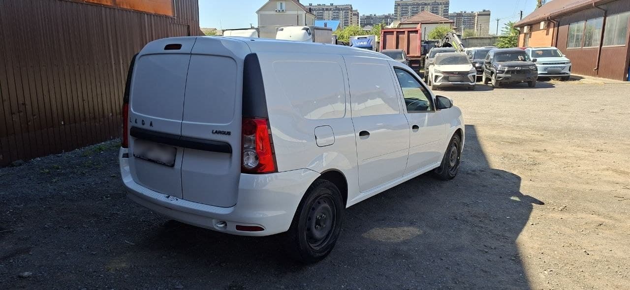 Lada Largus фургон - 3