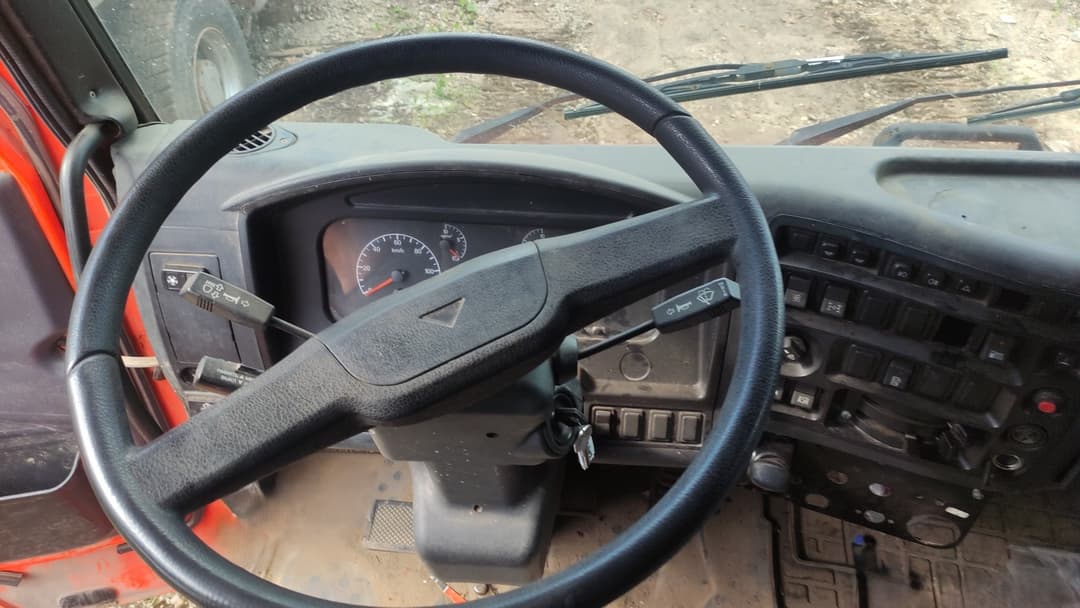 Камаз 65115 6x4 Бортовой с КМУ - 5