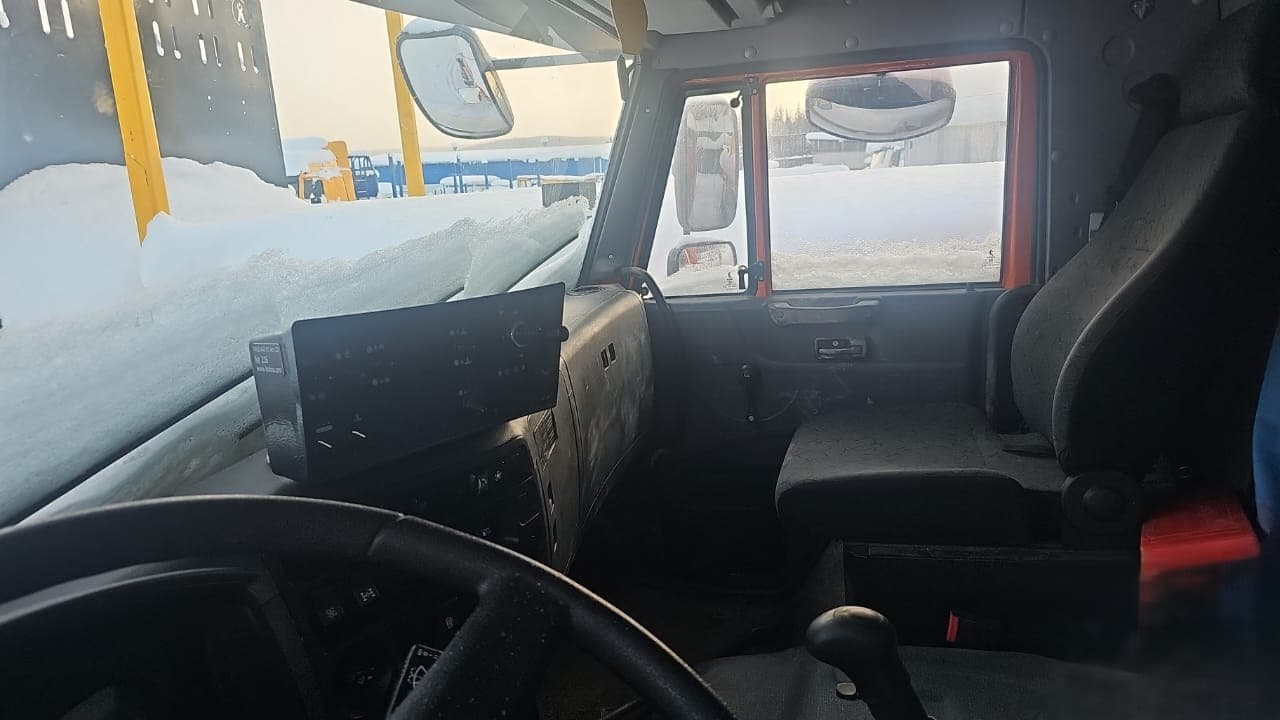 Ряжский Авторемонтный Завод МК-4534 на шасси КамАЗ 6520 6x4 КДМ - 7