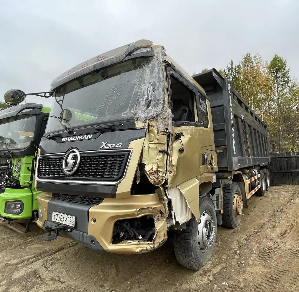 Shacman (Shaanxi) SX* 8x4 Самосвал - 1