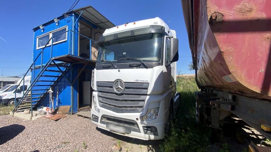 Mercedes-Benz Actros 4x2 Седельный тягач - 1