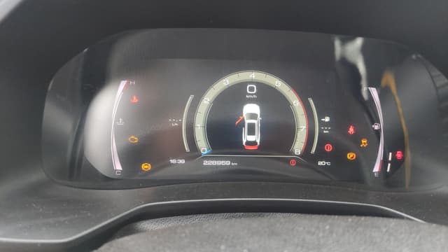 Haval F7 - 6