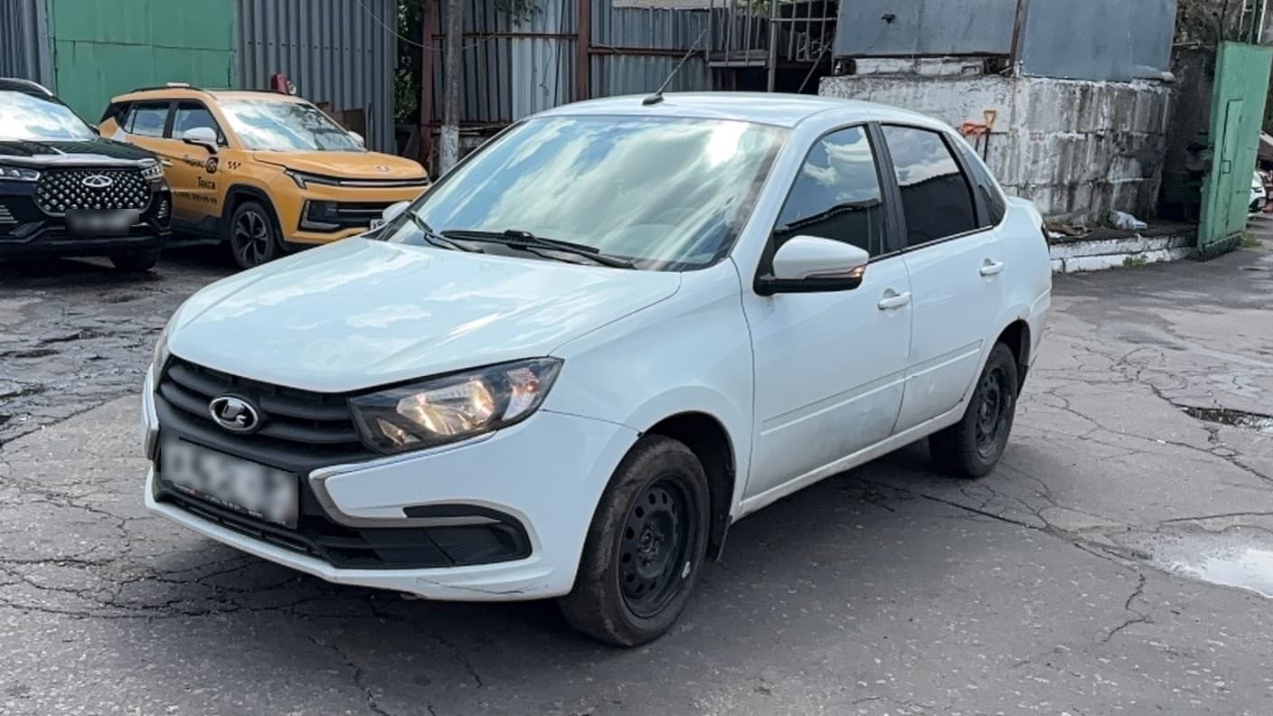 Lada Granta седан - 1