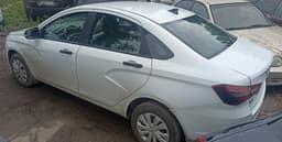Lada Vesta седан - 4