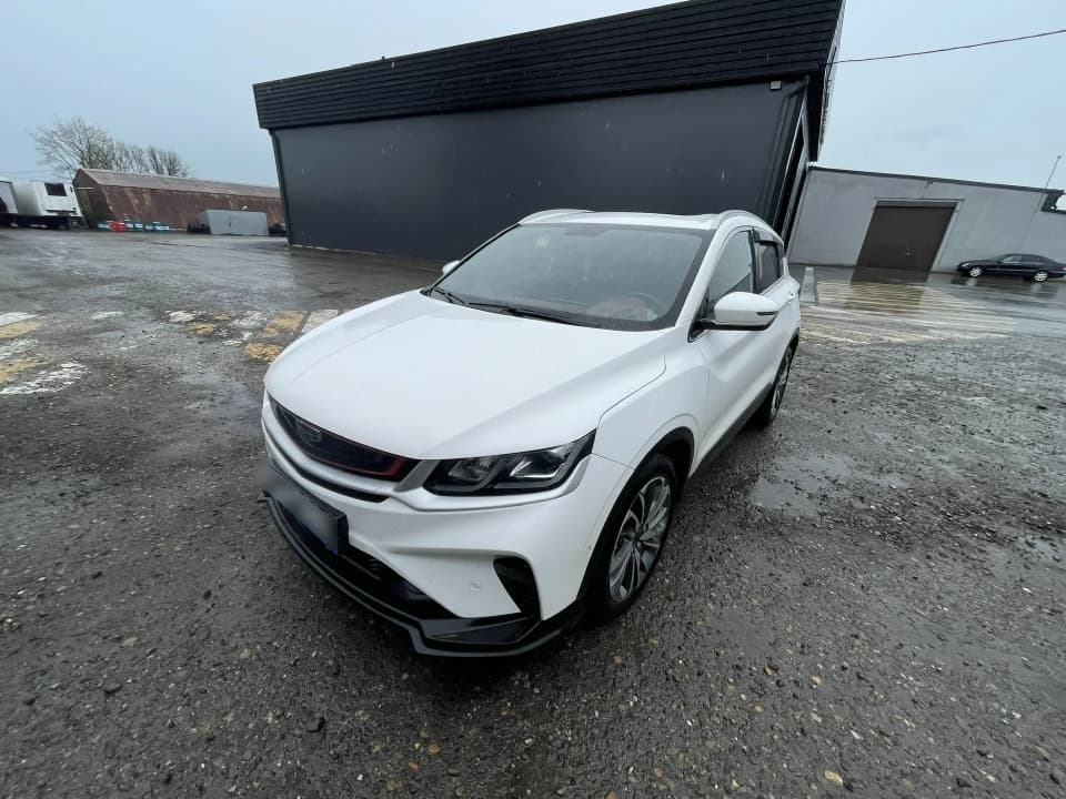 Geely Coolray - 1