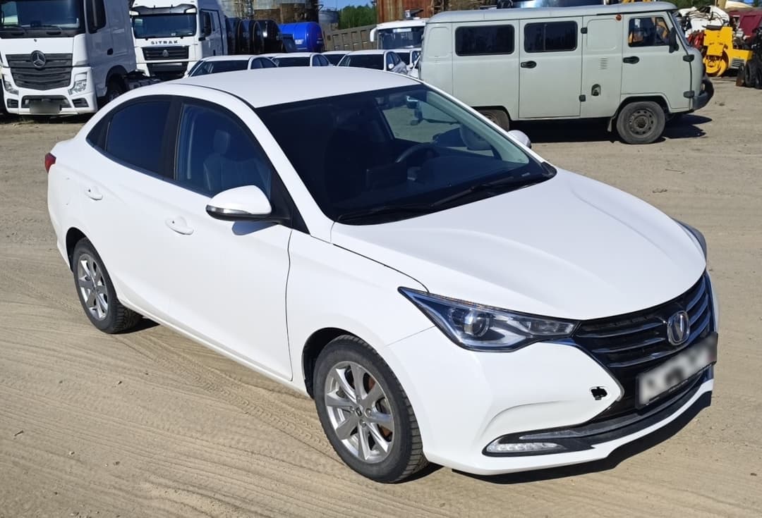 Changan Alsvin - 2
