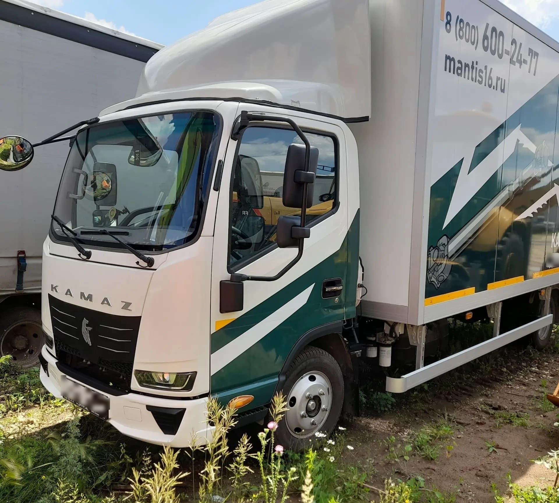 Автомеханический Завод 5758* на шасси КамАЗ 43086 4x2 Изотермический/рефрижератор - 1