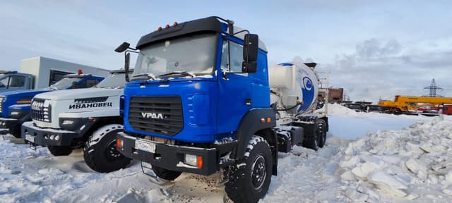 Ural 4320 6x6 Автобетоносмеситель - 1
