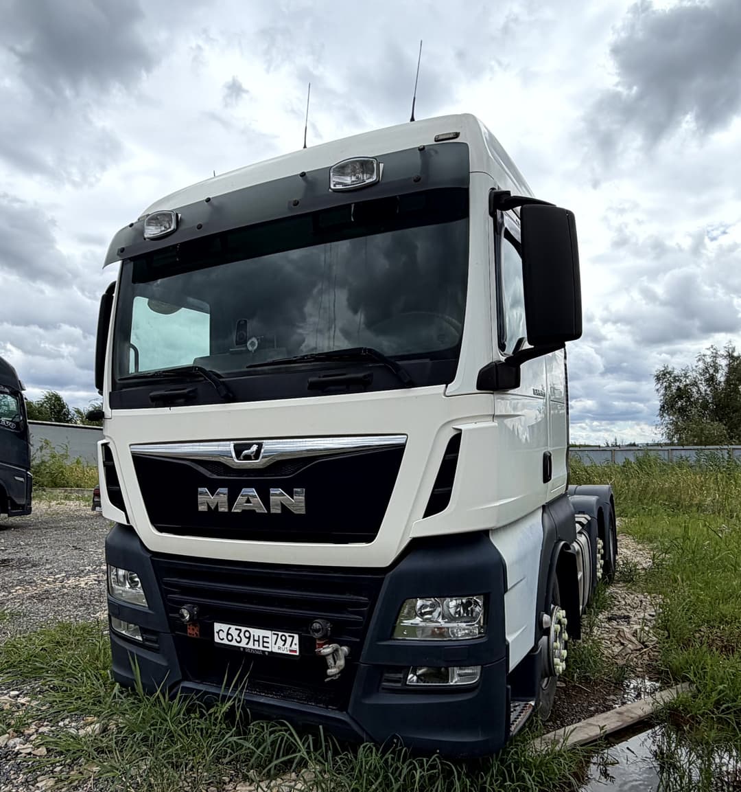 MAN TGX 6x4 Седельный тягач - 1