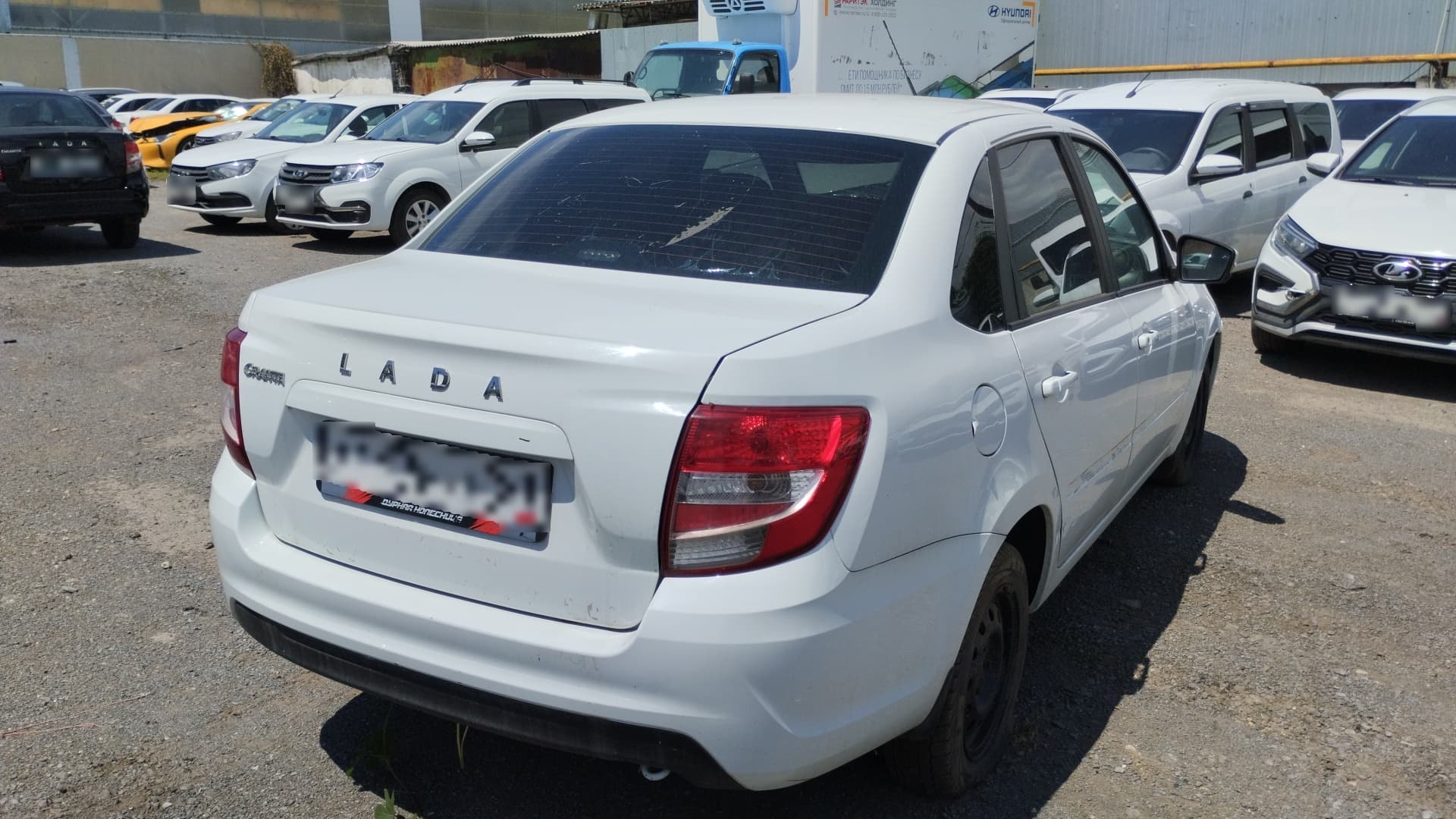 Lada Granta седан - 3