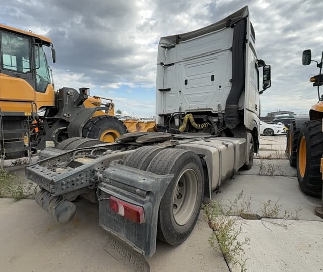 Mercedes-Benz Actros 4x2 Седельный тягач - 3