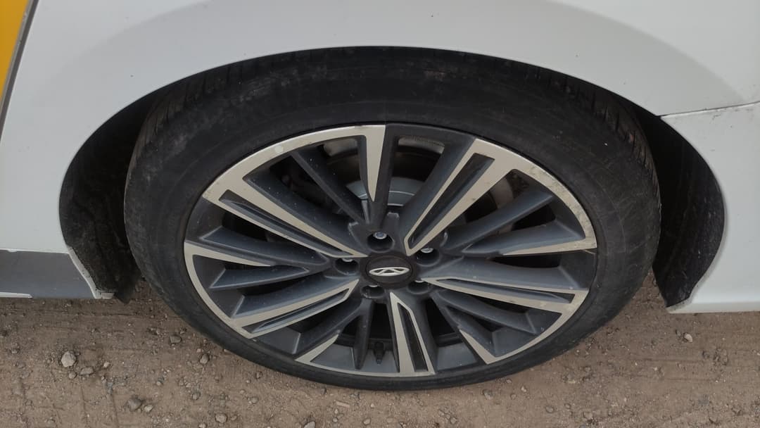 Chery ARRIZO 8 - 10