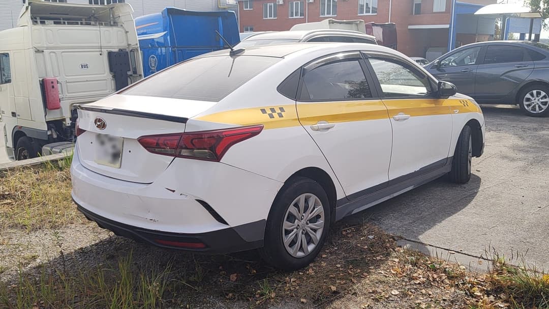 Hyundai Solaris - 3