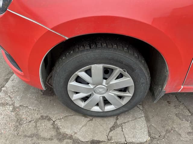 Lada Granta седан - 9