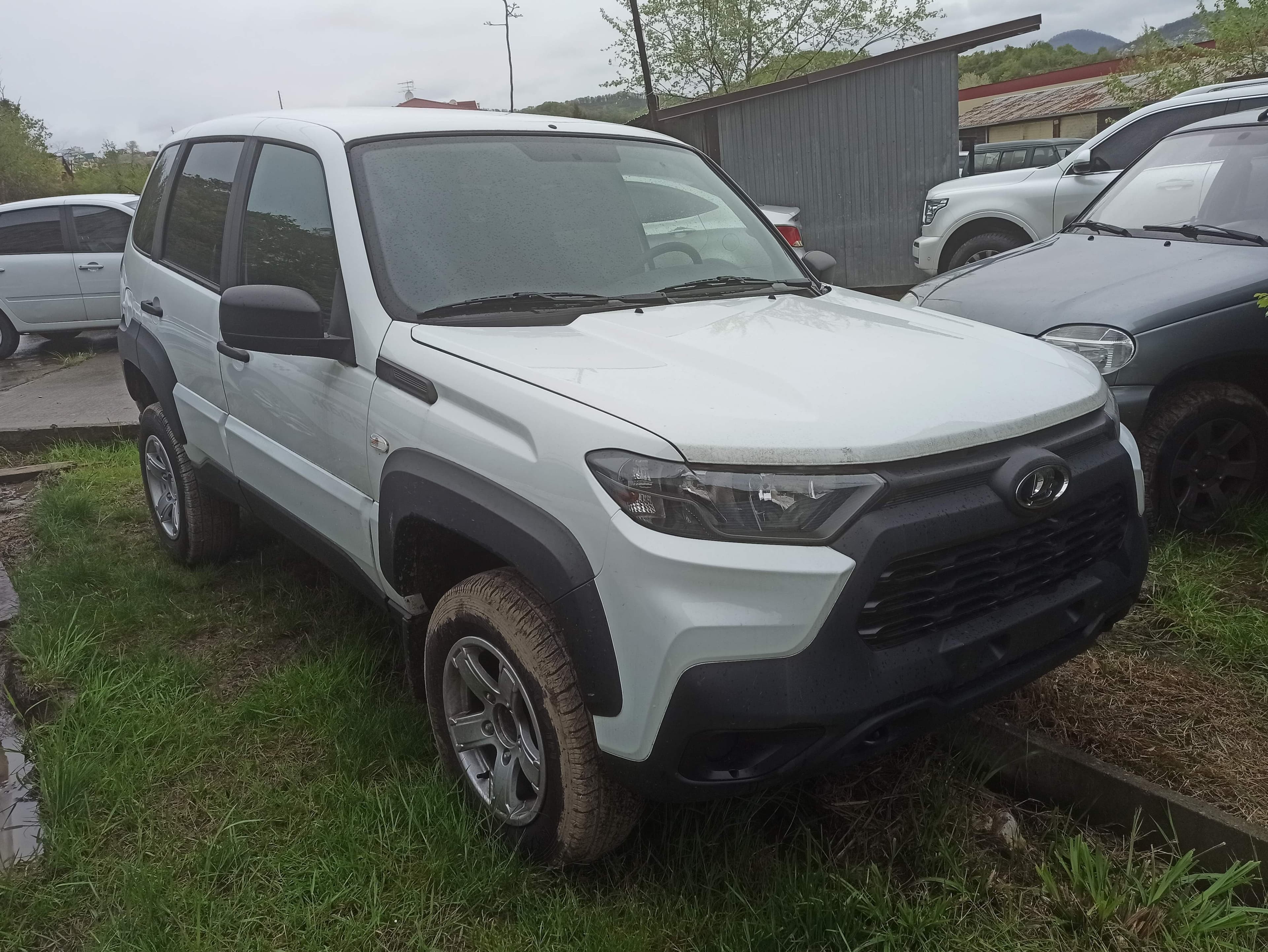 Lada Niva Travel - 2