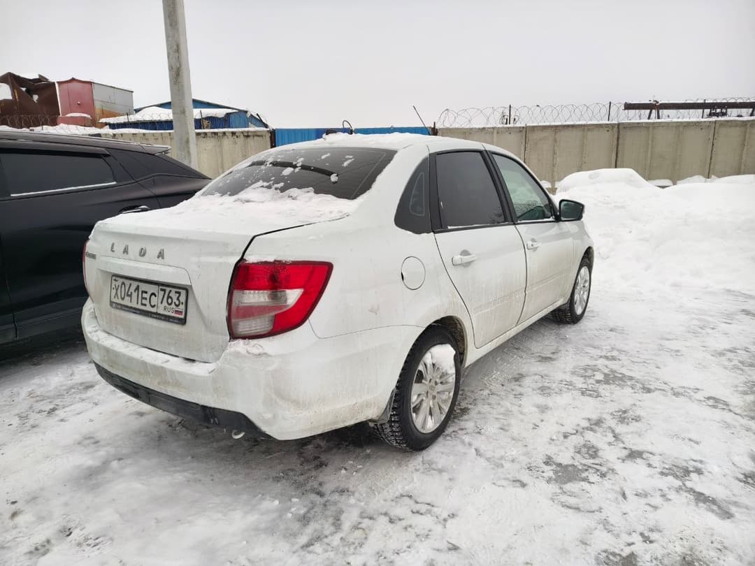 Lada Granta седан - 3