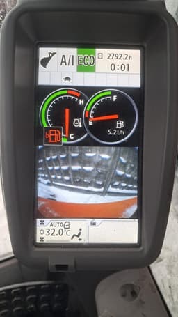 Hitachi ZX200 Экскаватор - 6