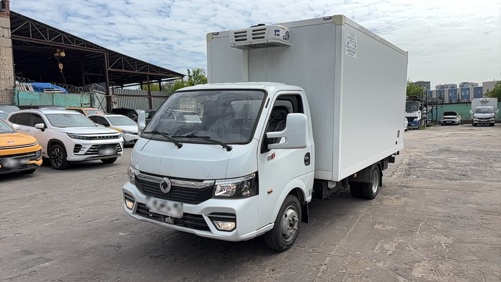 Автомеханический Завод 2774* на шасси JUNFENG Q35 Изотермический/рефрижератор - 1