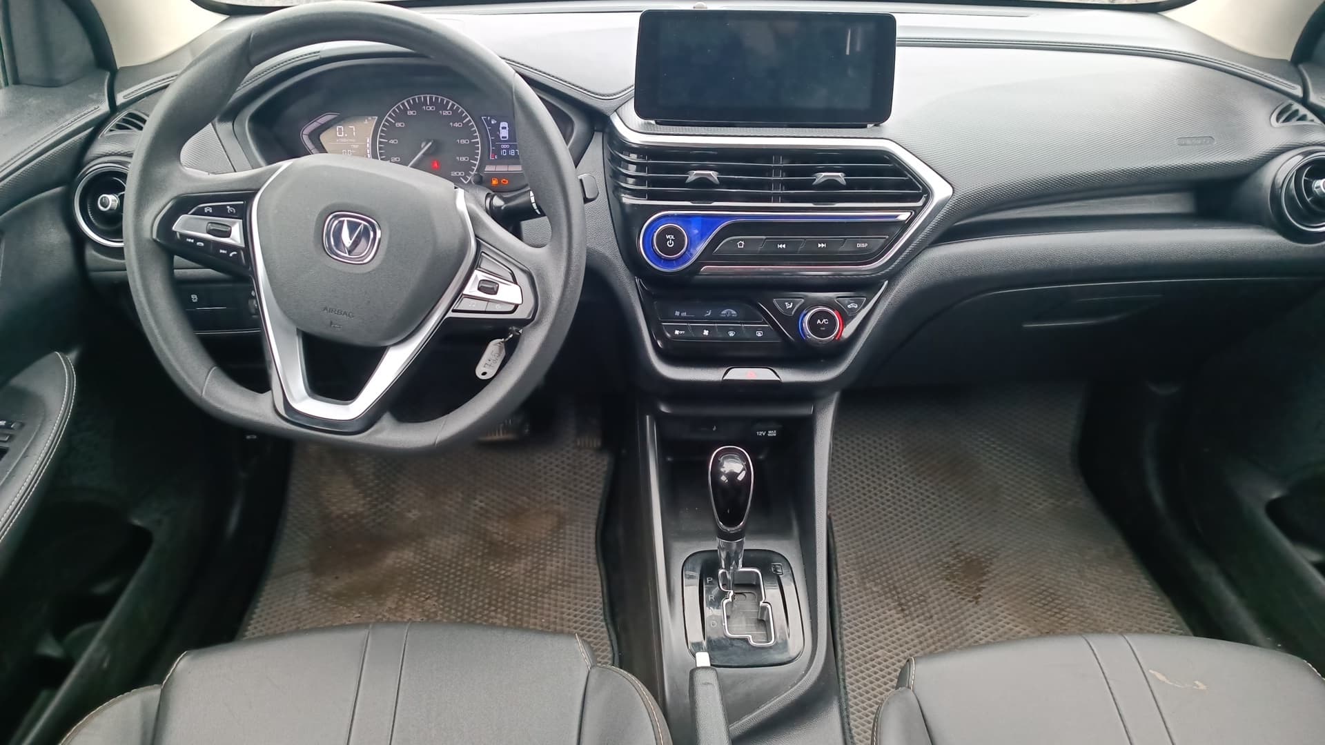 Changan Alsvin - 5
