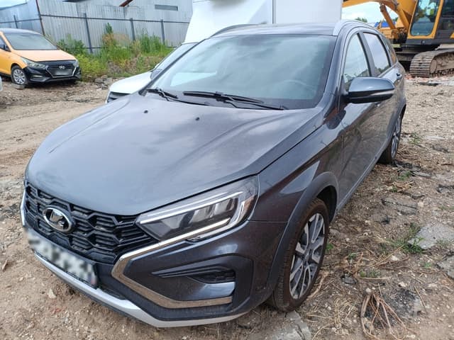 Lada Vesta SW Cross - 1