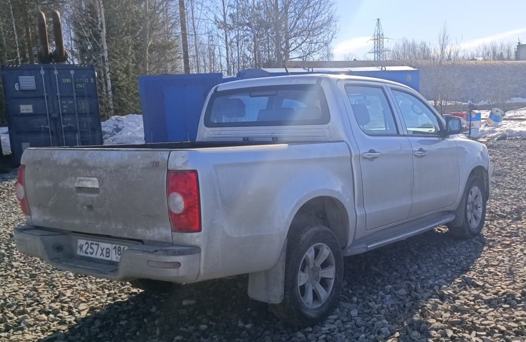 Jac T6 - 3