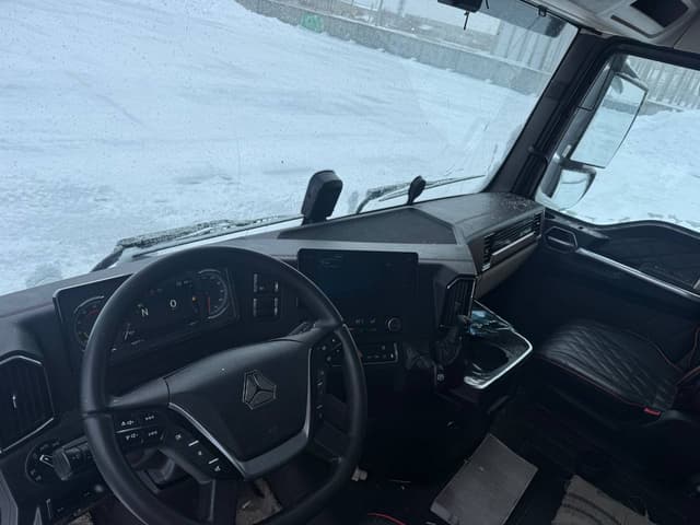 Sitrak C7H 4x2 Седельный тягач - 6