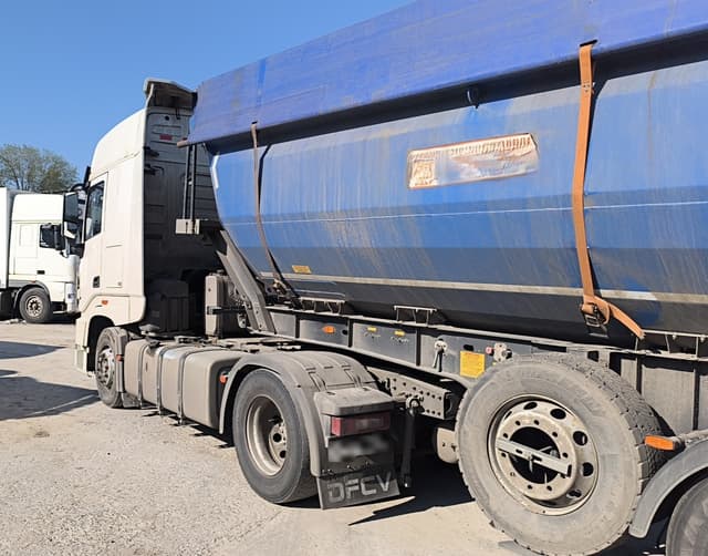 Dongfeng DFH 4x2 Седельный тягач - 4