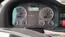 MAN TGX 6x2-2 Седельный тягач - 6