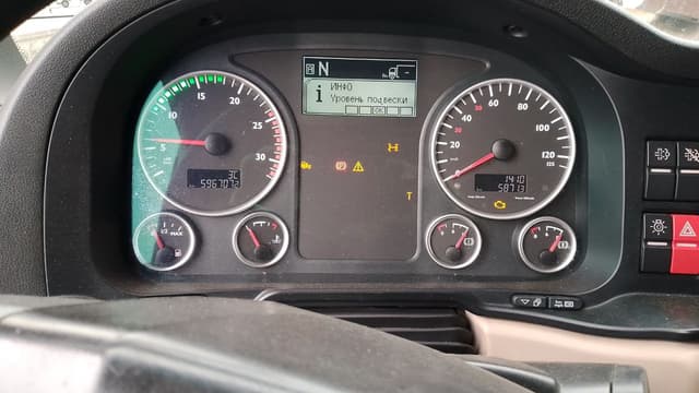 MAN TGX 6x2-2 Седельный тягач - 6