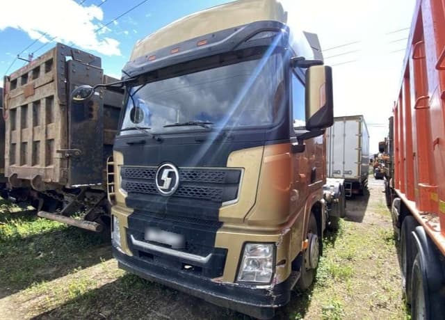 Shacman (Shaanxi) SX* 6x4 Седельный тягач - 1
