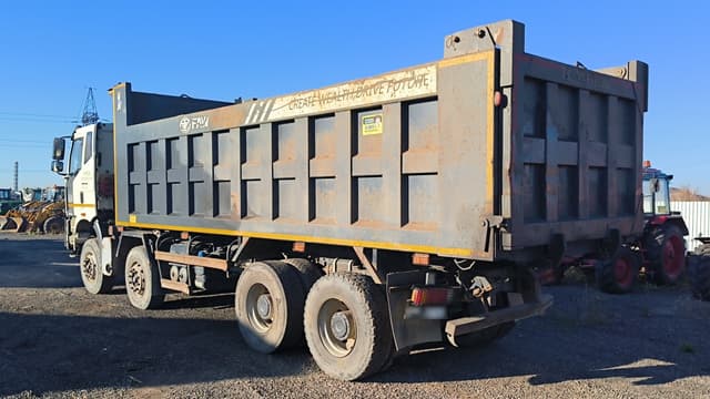 FAW J6 8x4 Самосвал - 4