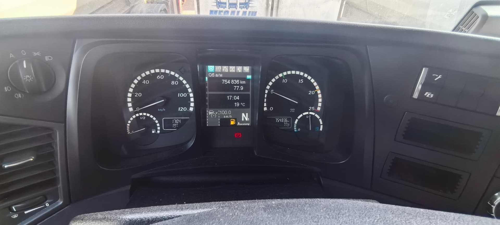 Mercedes-Benz Actros 4x2 Седельный тягач - 6