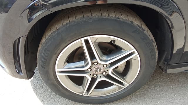Mercedes-Benz GLE - 10